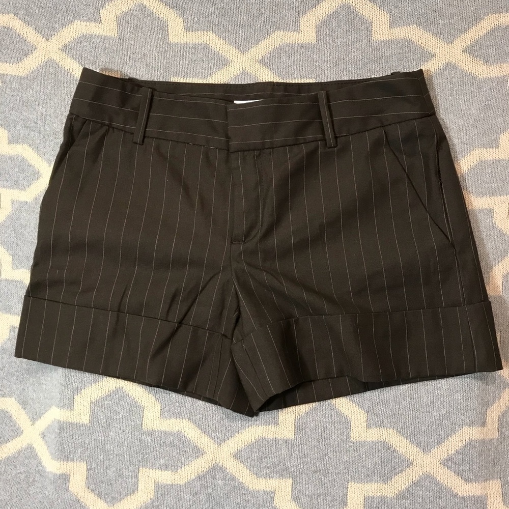 Zara Pinstripe short